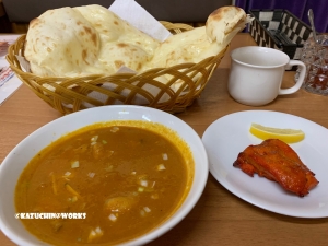 気になる近所のカレー屋さん