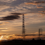 なかなか明けぬ梅雨