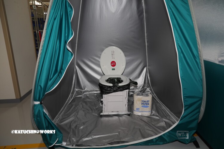 2019/03/31 伊勢市防災センター 移動式オリコントイレ 2019/03/31 伊勢市防災センター 移動式オリコントイレ