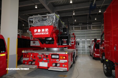 2019/03/31 伊勢市防災センター はしご車 後 2019/03/31 伊勢市防災センター はしご車 後