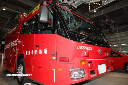 2019/03/31 伊勢市防災センター はしご車 前 2019/03/31 伊勢市防災センター はしご車 前