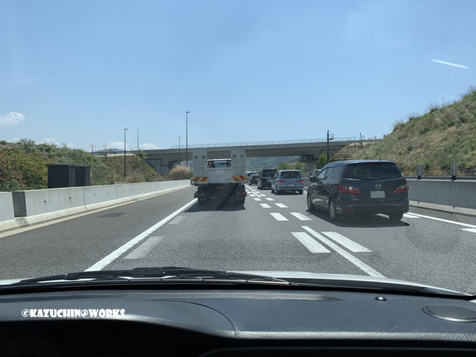 2019/05/04 新東名 渋滞の真っ只中 11:13 2019/05/04 新東名 渋滞の真っ只中 11:13